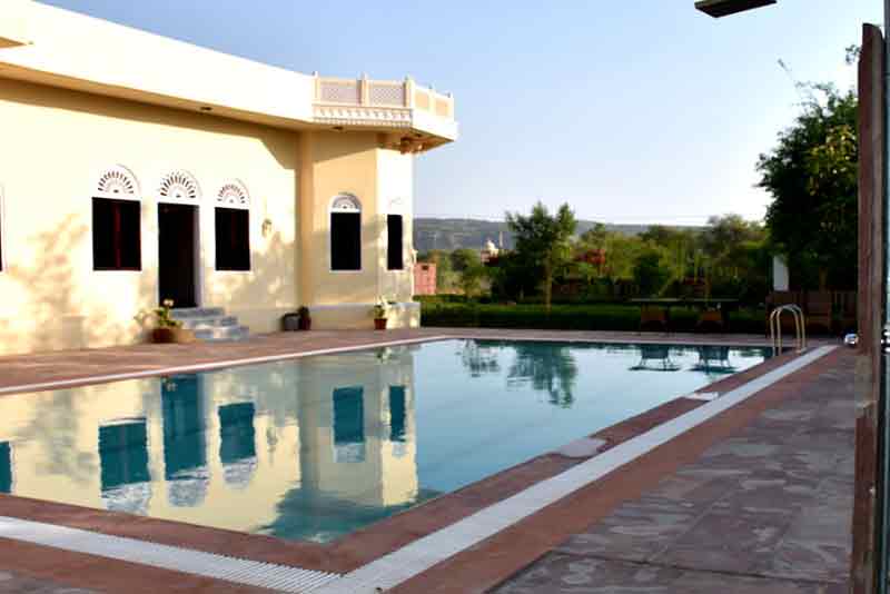 Ajit-Bhawan-swimming-pool